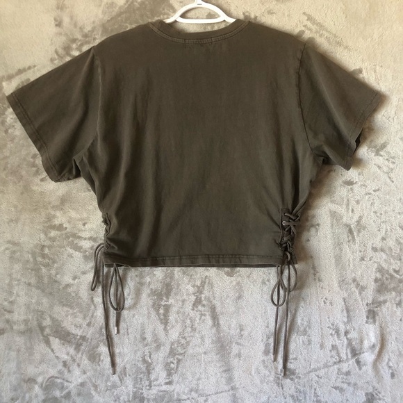 Forever 21 Women T-Shirt Size 0X “wild and free” Side Drawstrings Distressed - Picture 9 of 16